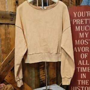 303 Oli & Hali Washed  Cropped Sweatshirt